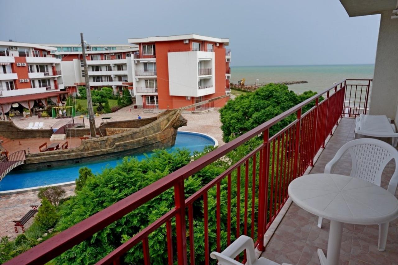 Gt Privilege Fort Beach Apartments Elenite Exterior foto